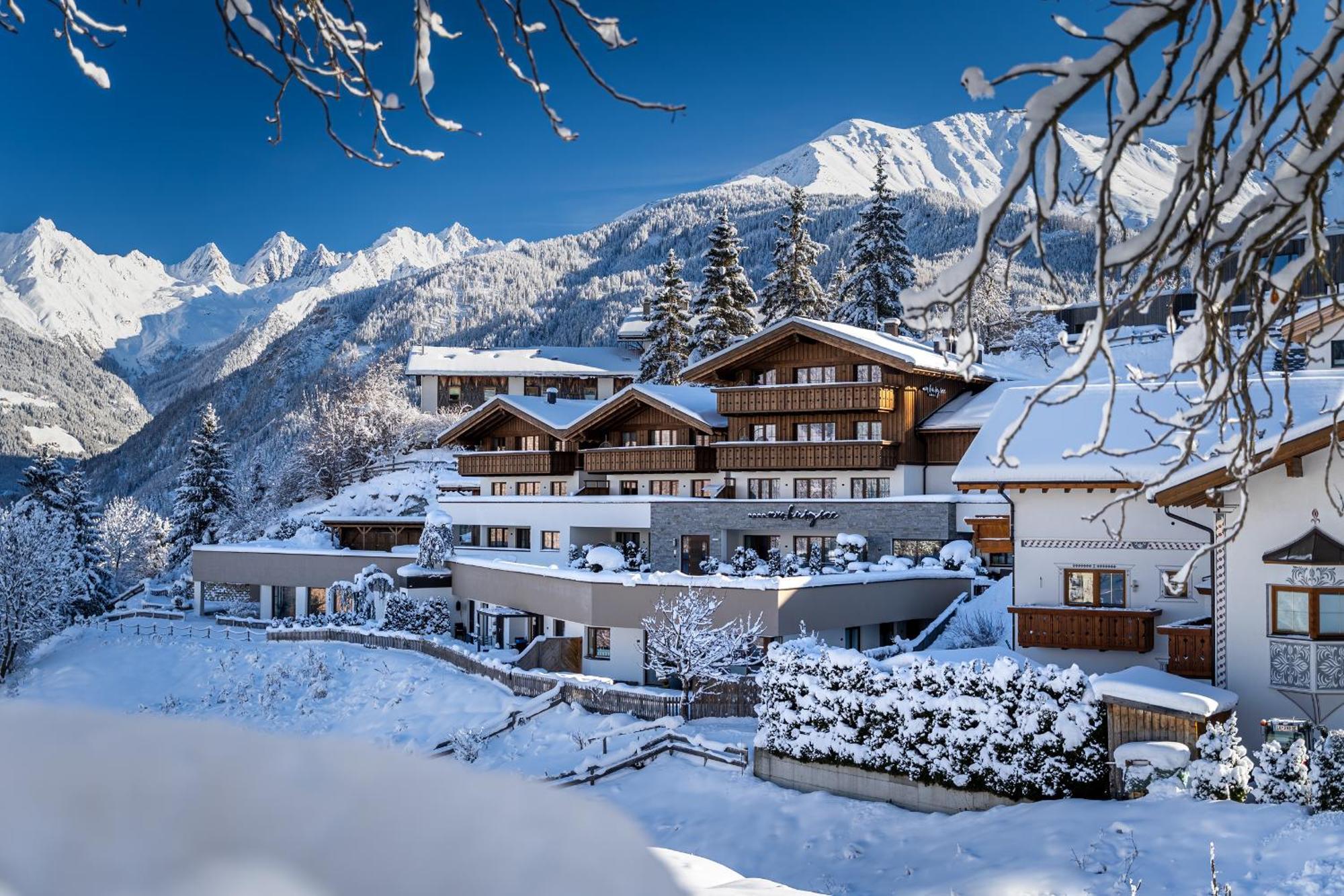 Alpin Chalet Am Burgsee Ладис Экстерьер фото